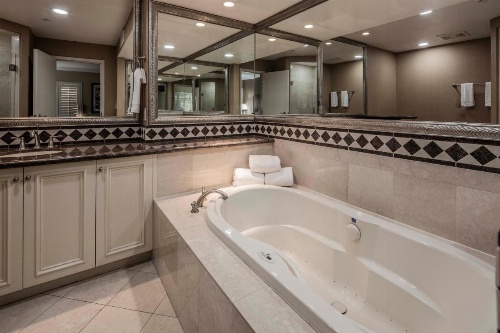 Best Western Plus Casino Royale - Center Strip image 16